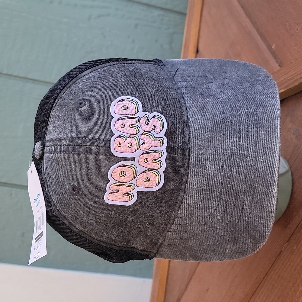 🍃 NWT Women's cap hat